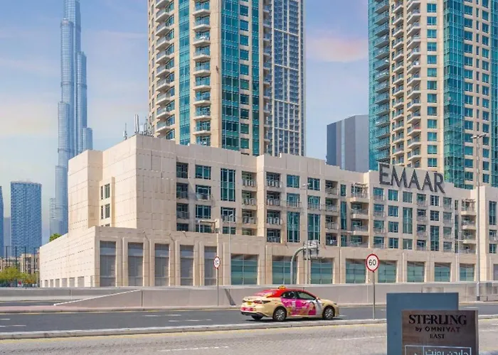 Trendy Studio! Walk To Burj Khalifasleeps 3!